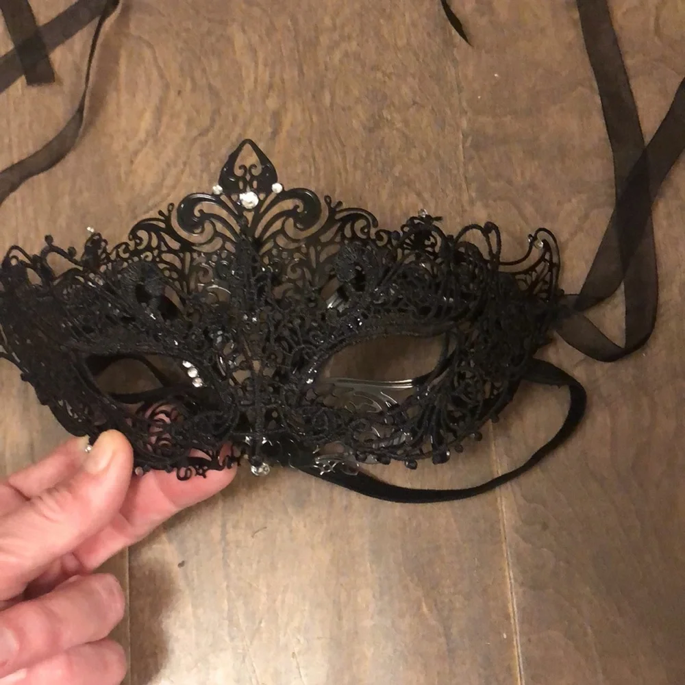 Mardi Gras mask